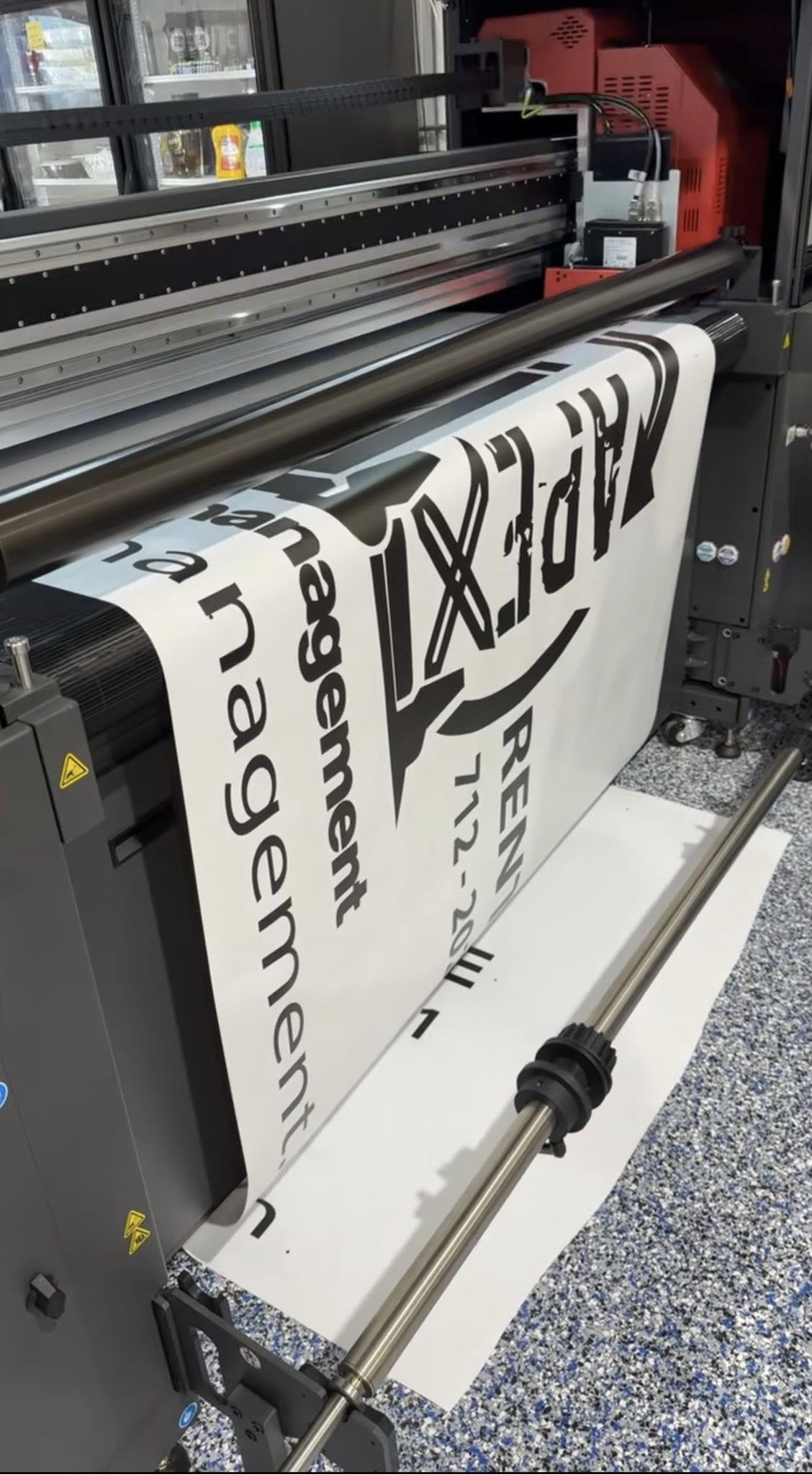 Large format banner print